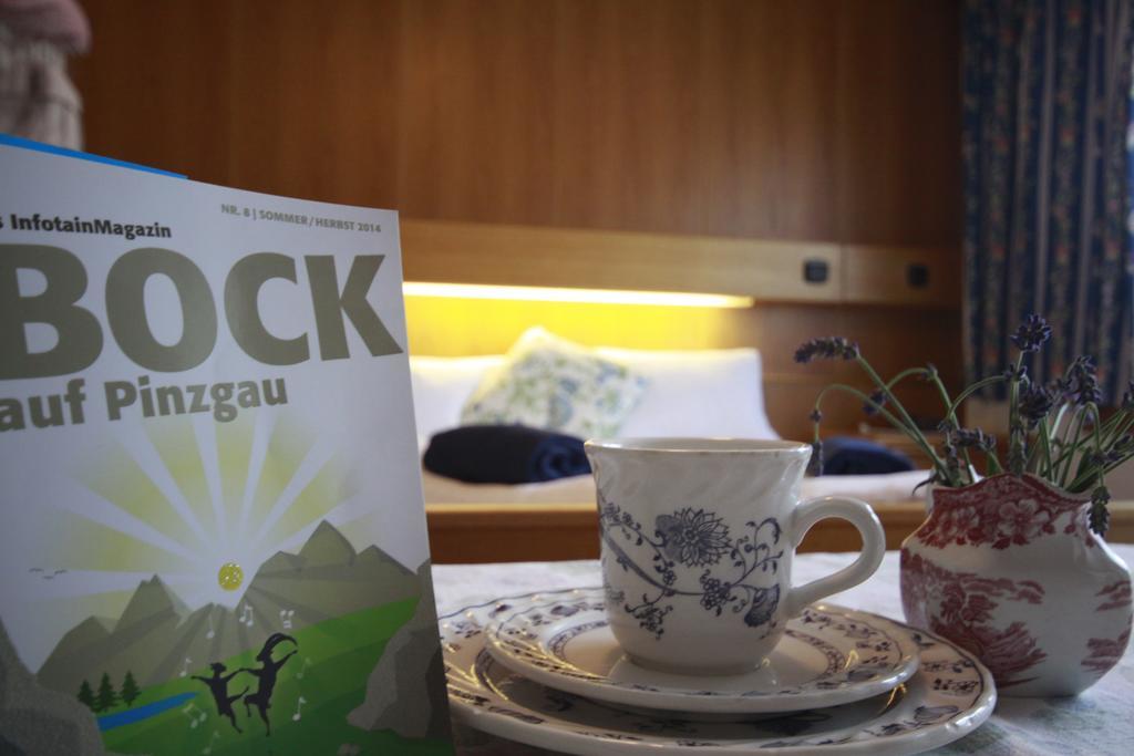 Privatzimmer Kammerlander Neukirchen am Grossvenediger Ruang foto