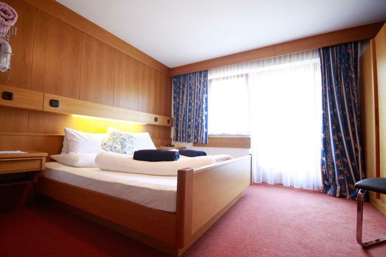Privatzimmer Kammerlander Neukirchen am Grossvenediger Bagian luar foto