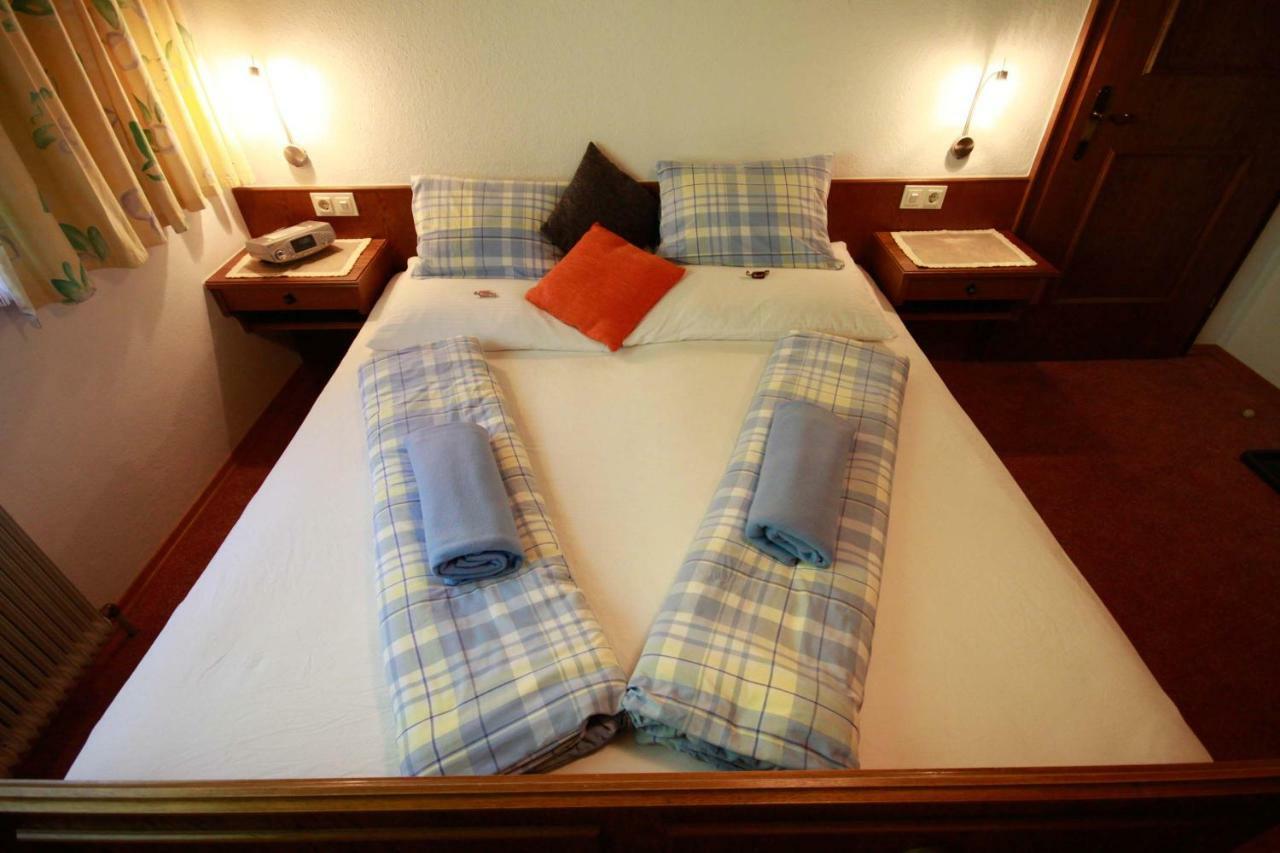 Privatzimmer Kammerlander Neukirchen am Grossvenediger Bagian luar foto